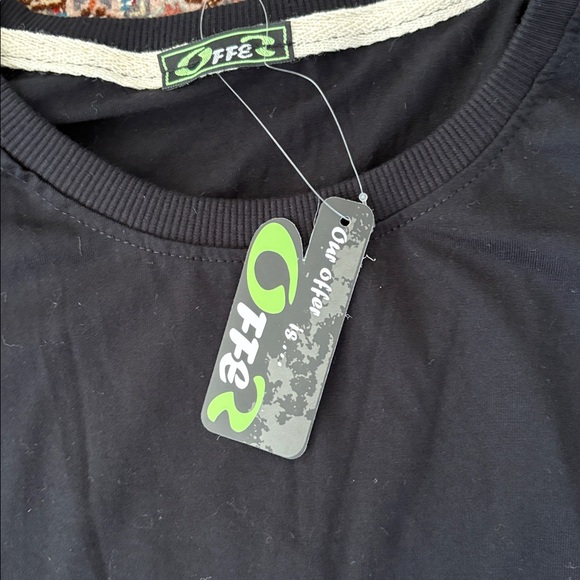 Black T-Shirt - Picture 3 of 3